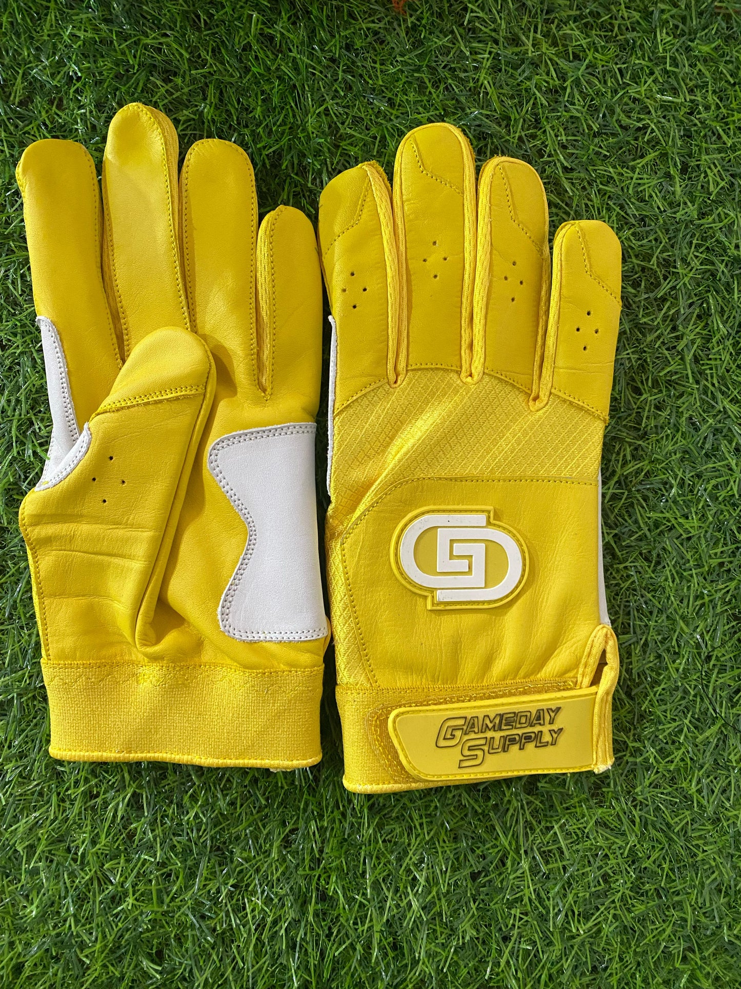 Gameday Supply Elite 2.0 Batting gloves